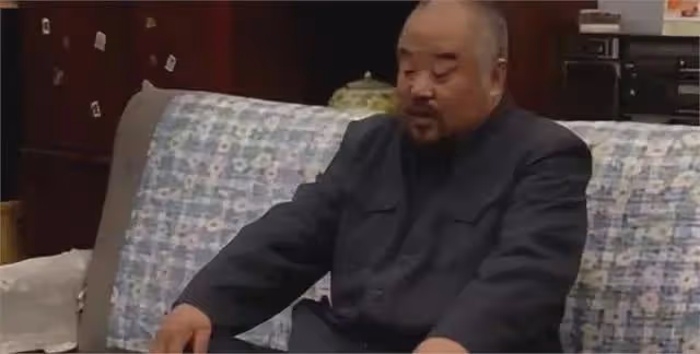 事實證明，吃肉喝酒每天兩包煙的李琦，早已走上了一條"不歸路"
