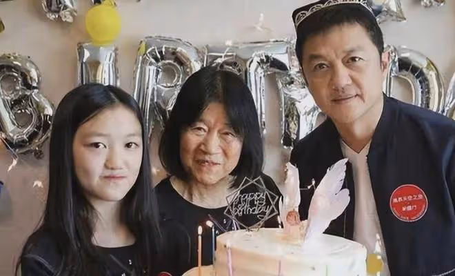 18歲李嫣4次手術成功，治好唇齶裂，神似王菲，性感出鏡太美了！