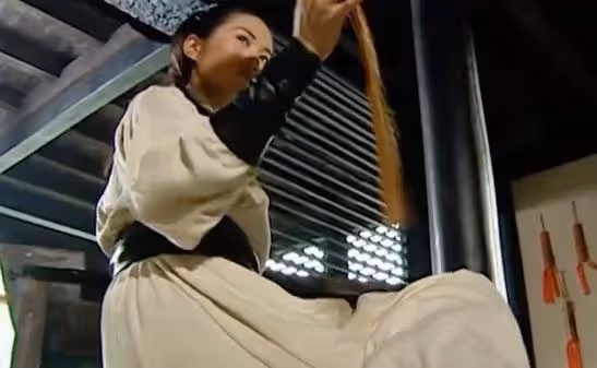 與男主權利平等,越過哥哥接管家業,這樣的大女主內娛現在還有嗎