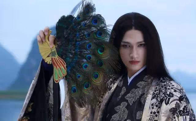 《靈魂擺渡》四大流量女星,楊紫臉小了,彭小苒認不出,她倆最美