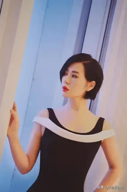 她因太美被導演收入囊中,相愛10年卻慘遭分手,如今48歲風韻猶存