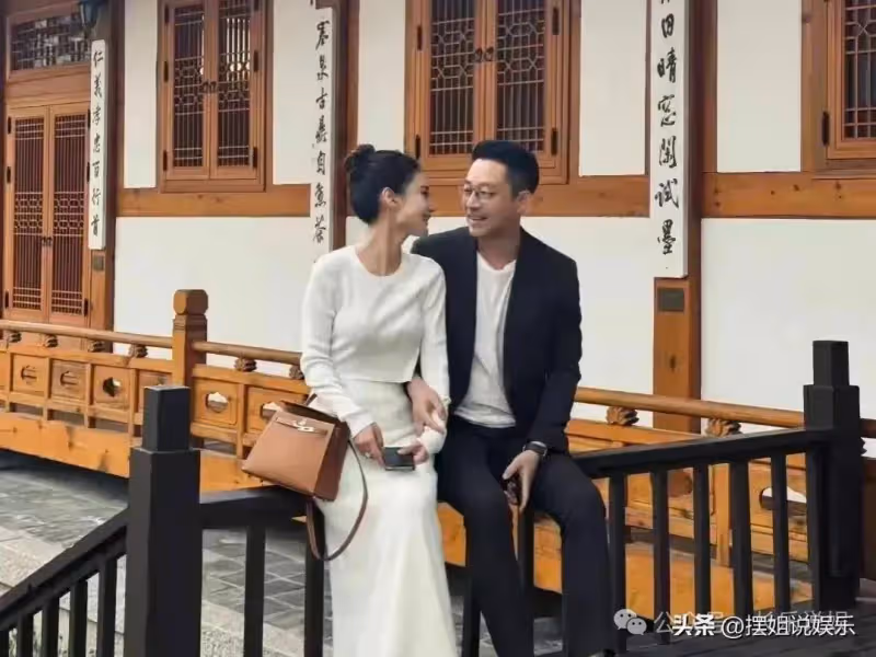 太打臉!汪小菲馬筱梅甜蜜秀恩愛,大S兩口已分居,具俊曄韓國街頭等公交