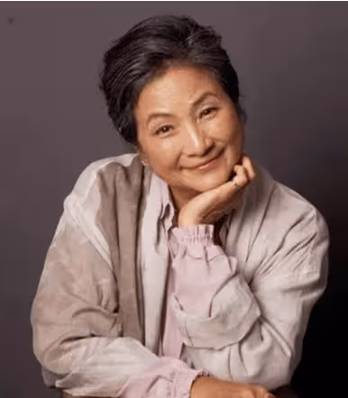 一路走好!78歲老戲骨鄭佩佩美國去世,好友發文悼念,晚年受病痛折磨