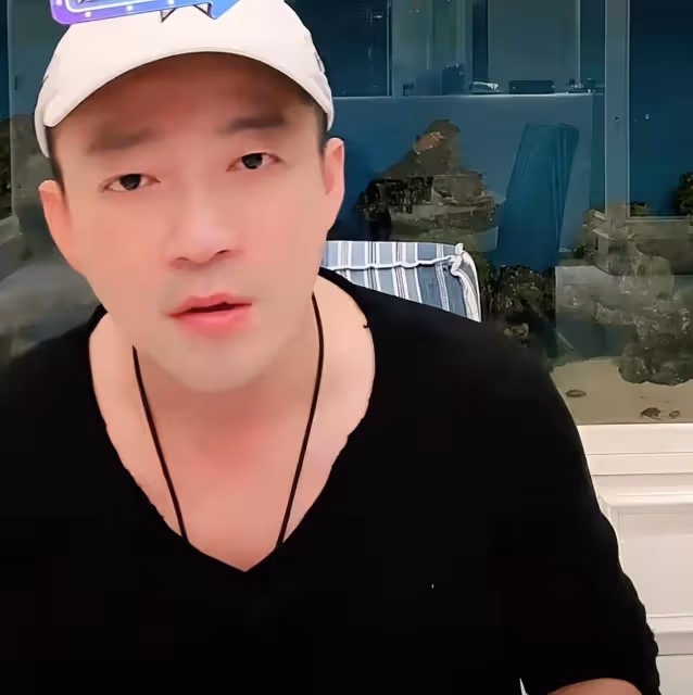 汪小菲曝子女盼回北京,與大S情裂!協議奇葩禁3胎,張蘭凌晨1句話格局打開