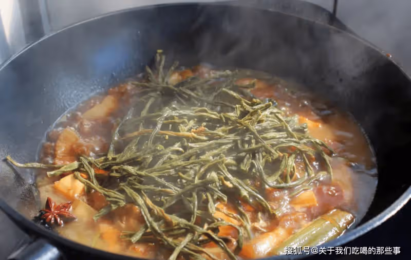 夏天曬乾豆角,教您正確做法,豆角曬好不發霉,燉肉香噴噴
