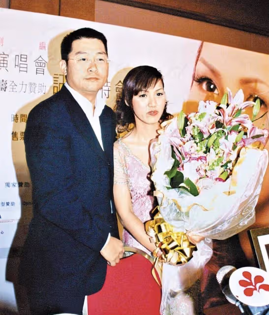 港女星黎瑞恩曬與女兒合照為其慶生,21歲壽星長相出眾被喊話出道