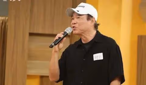 TVB中年歌唱節目海選，82歲婆婆參加遭家人潑冷水，殿堂級歌手胞弟參加