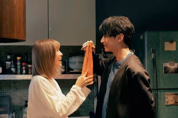 出軌男N大徵兆！《愛的噩夢》公開番外篇　她抓包7年男友偷吃