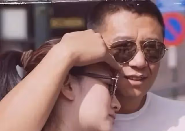 李小冉:39歲嫁給富商男閨蜜,5個億隨便花,如今生活狀況怎樣?