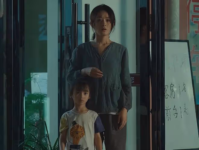 趙麗穎新片《向陽·花》來襲,我想說:拿下30億票房不是沒可能