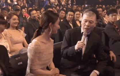 趙麗穎與馮小剛二搭！領銜主演電影《向陽花》，5部影視作品待播