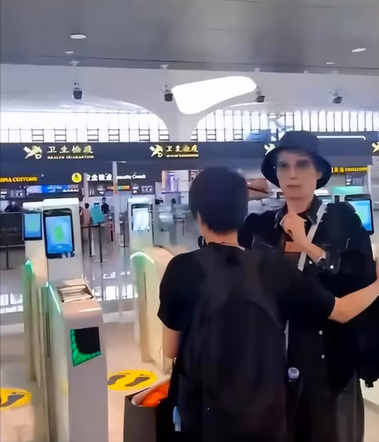 好體面!葉童回應機場被嚇罵,稱這一點小插曲,沒有影響心情