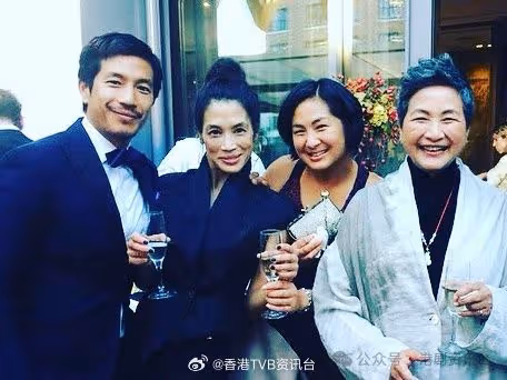 鄭佩佩逝世丨孻仔原和玉見證媽媽轉變 撰文悼念僅記教誨:做人要大方