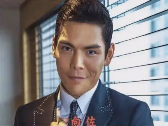 內娛隱藏的10位富家少爺,演戲只是愛好,實在不行回去繼承家業