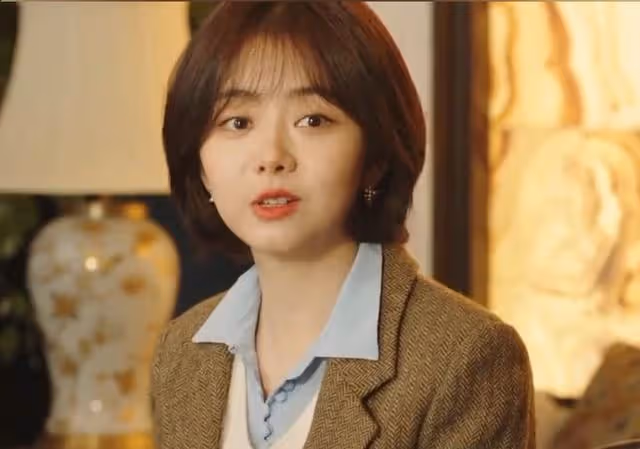你比星光美麗:紀星拿到結婚證炫耀,一聲老公酥到心坎