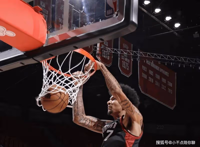 9號秀砍31+11盡力!難阻勇士負熱火,砍23+2,火箭舊將沖夏聯MVP