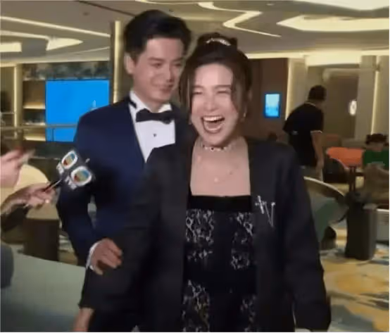TVB力捧小花榮獲全港「傑出青年」獎，曾被爆多個緋聞男友負評不斷，如今口碑逆轉