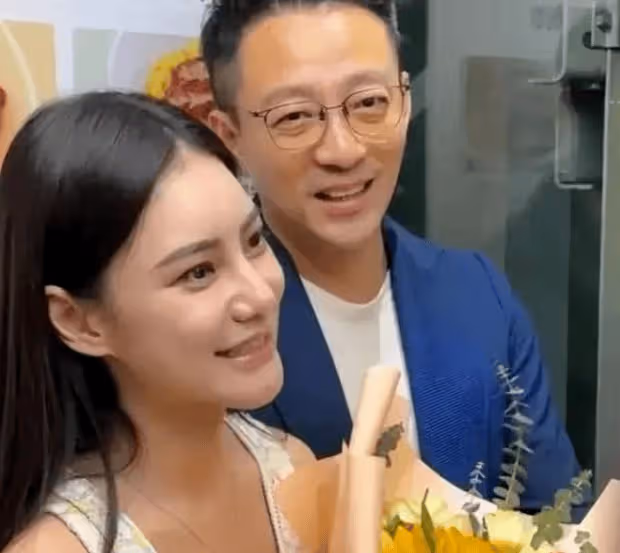 馬筱梅雙胞胎風波升級，多個疑點被扒出，或許從結婚開始就是假的