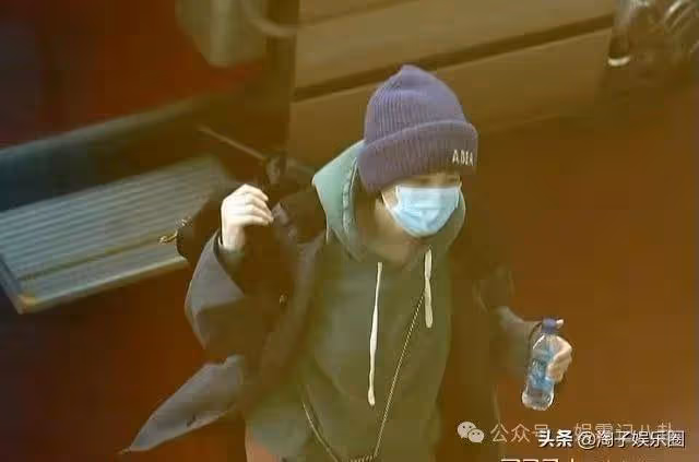 菲疑似產子?身體秘密被曝光,難怪只有謝霆鋒不嫌棄!