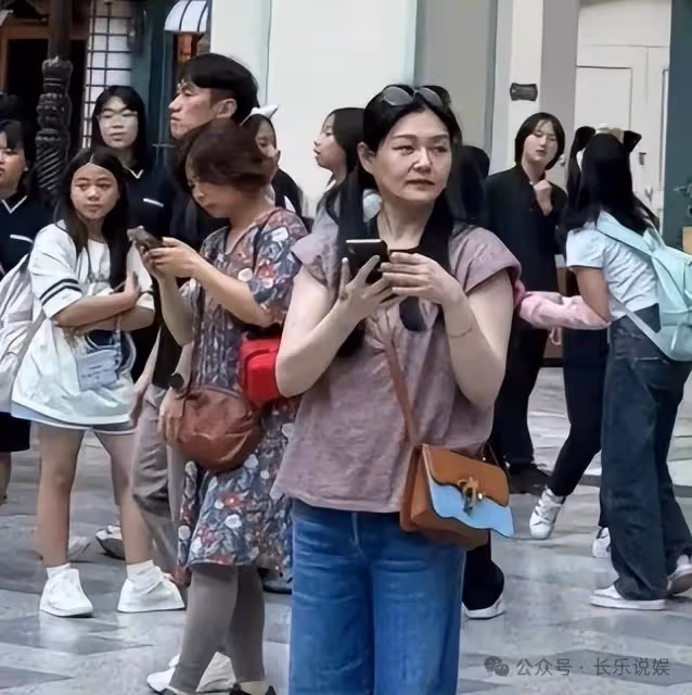 醜媳婦見婆婆!大S帶倆孩子韓國找具俊曄 現身遊樂場 網友:好像開了老人特效
