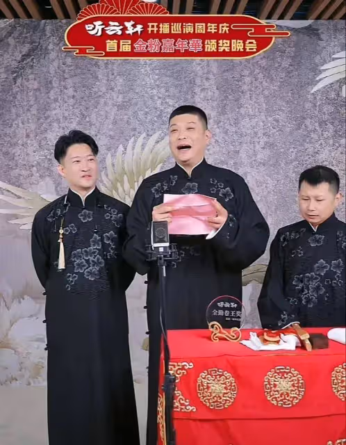 曹雲金開播一周年!與何雲偉合作《武訓徒》砸掛不斷,楊議刷禮物