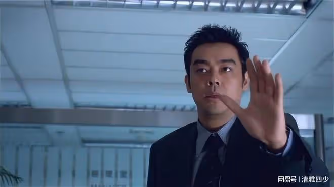 談判專家:劉青雲、吳鎮宇攜手眾星,演繹警察內部詐騙陰謀