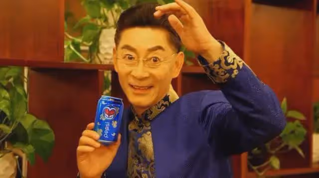 六小齡童金屋藏嬌35年的妻子,原來是西遊記中的她,難怪藏著掖著