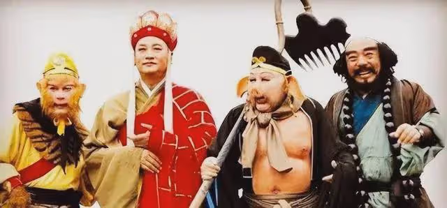六小齡童金屋藏嬌35年的妻子,原來是西遊記中的她,難怪藏著掖著
