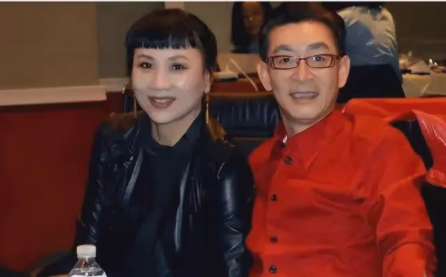 六小齡童金屋藏嬌35年的妻子,原來是西遊記中的她,難怪藏著掖著