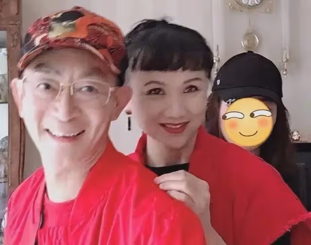 六小齡童金屋藏嬌35年的妻子,原來是西遊記中的她,難怪藏著掖著