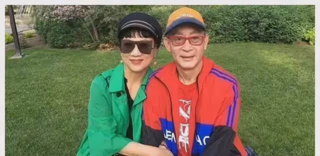 六小齡童金屋藏嬌35年的妻子,原來是西遊記中的她,難怪藏著掖著