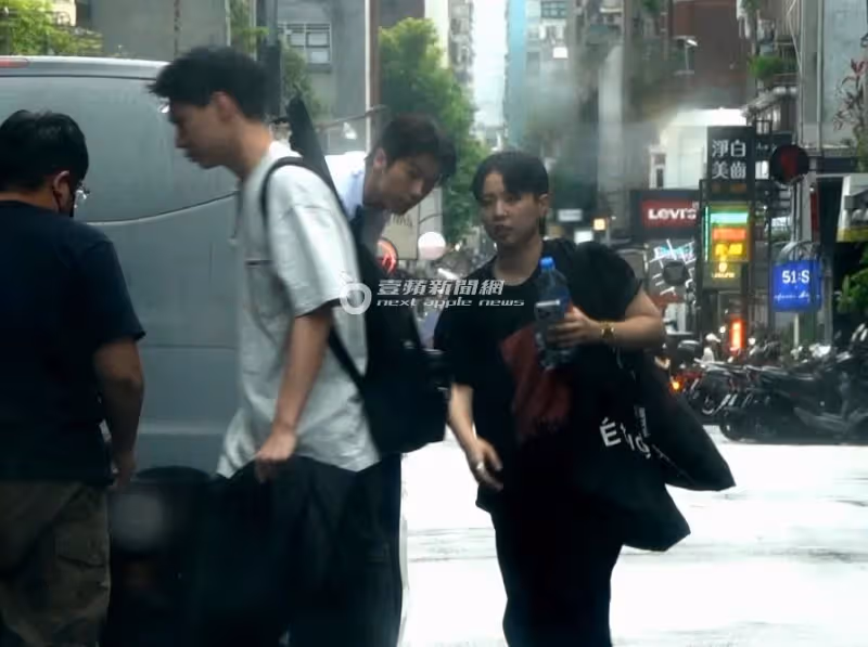 壹蘋10點強打｜許光漢才喊缺愛髮廊收情書甜滋滋　全民老公身價解盤（狗仔直擊）