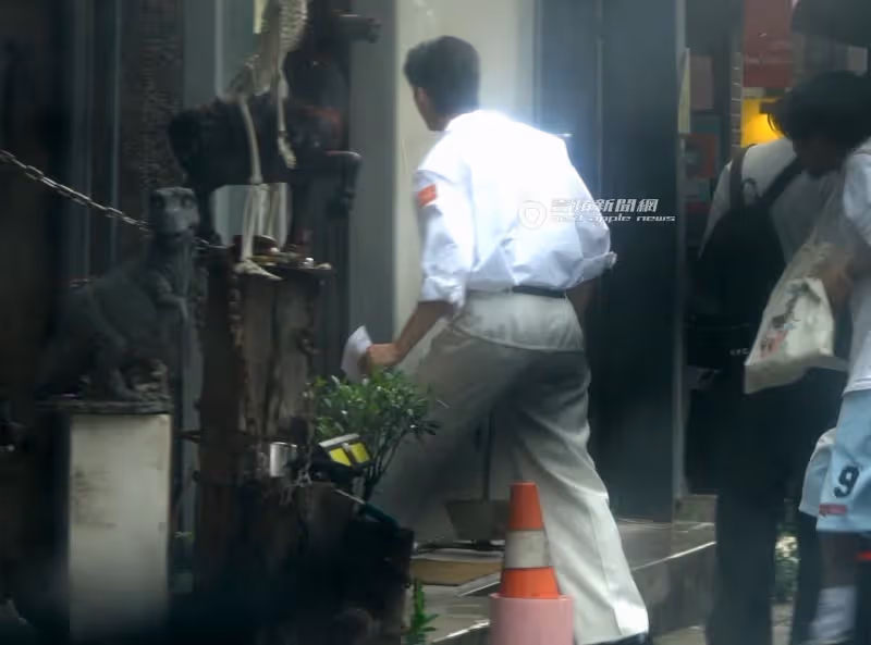 壹蘋10點強打｜許光漢才喊缺愛髮廊收情書甜滋滋　全民老公身價解盤（狗仔直擊）