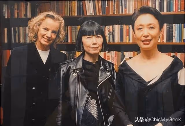 香港終極時裝女王，黃偉文見到她都變小粉絲！