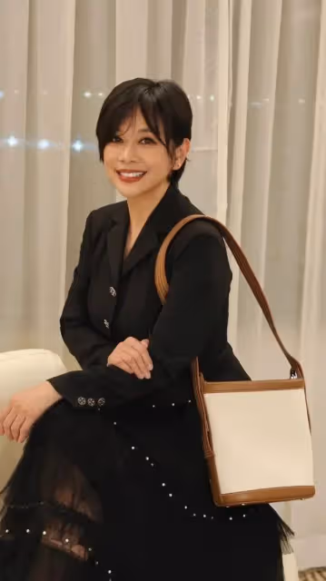 54歲前TVB花旦減肥成功去掉師奶味,重現昔日「短髮女神」風采