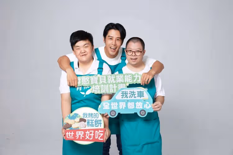 胡宇威支持憨寶貝　中秋佳節倒數他有話想告訴你