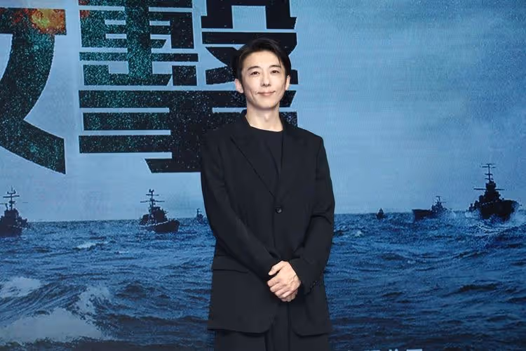 高橋魅力太強連俞涵羞到不敢對視　貼心送導演椅子疑惑「怎麼到殺青前都沒坐」　
