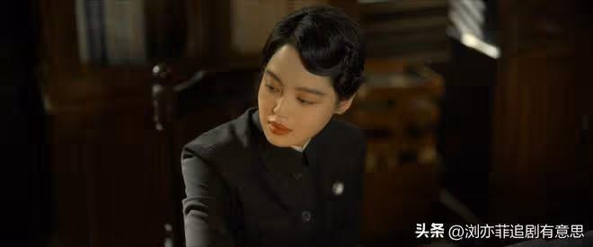 《孤城迷戰》馮靜嫻至死不知!黎少堂殺死她的父親,嫁禍告密者