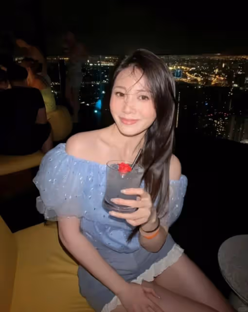 TVB花旦現身長沙街頭!衣著品味遭網民批:怎麼這麼差呀