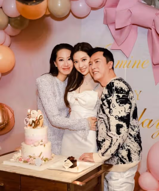 香港巨星漂亮女兒分享唱歌片段！打扮風格被指像某人氣港姐？