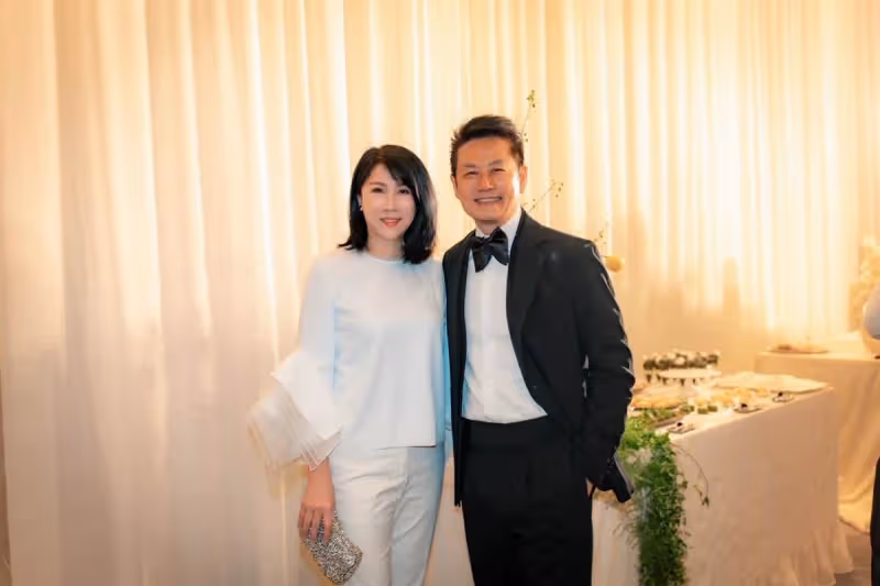 徐乃麟為愛棄當瓊瑤小生、樂當空中飛人!婚姻廝守35年,帶老婆走遍大江南北