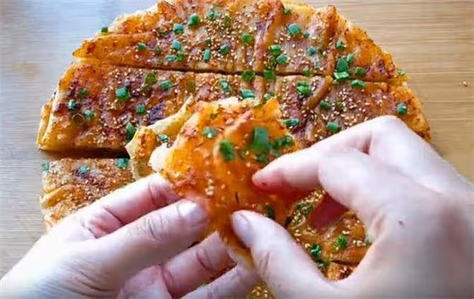 最正宗醬香餅做法,柔軟多層,醬料配方詳細講解,學會就能開店