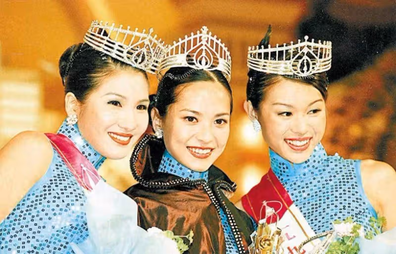 顏值抗打!50歲郭羨妮曬照慶生外貌如凍齡,曾情路坎坷後終遇真愛