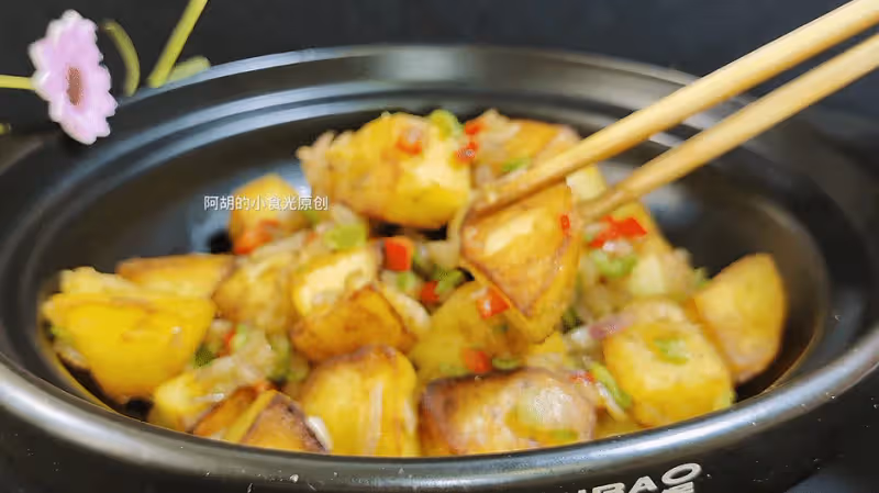 洋蔥和它天生一對,後悔沒早發現!記得一蒸一炒,出鍋香飄滿屋、食之口口留香
