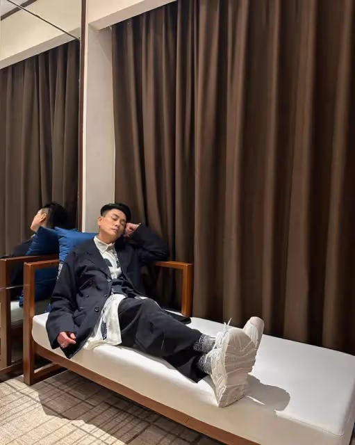黃宗澤舊愛不滿鄭秀文演唱會不請TVB歌手,生氣發文:大愛一點可以嗎
