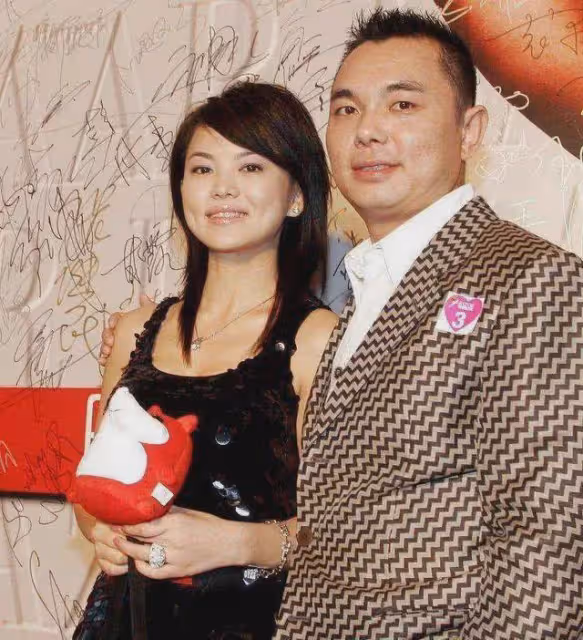娛樂圈閃婚閃離的10對明星夫妻,究竟誰是真愛誰只是過客?