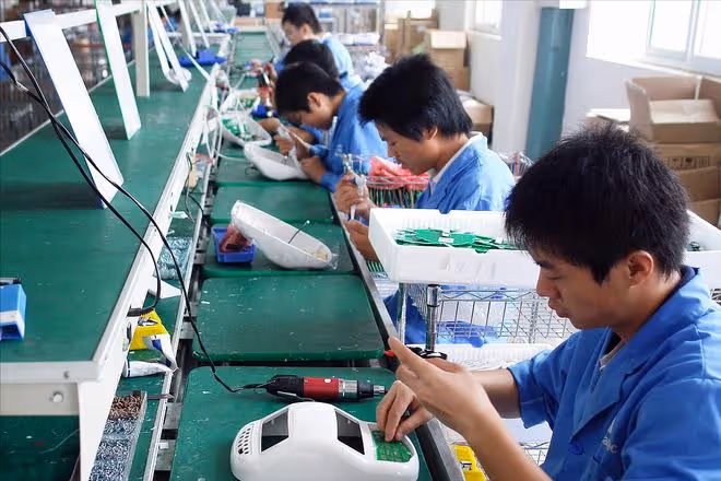 我51歲才發現：在一個工廠乾了15年以上的人，老了都不會過得太差