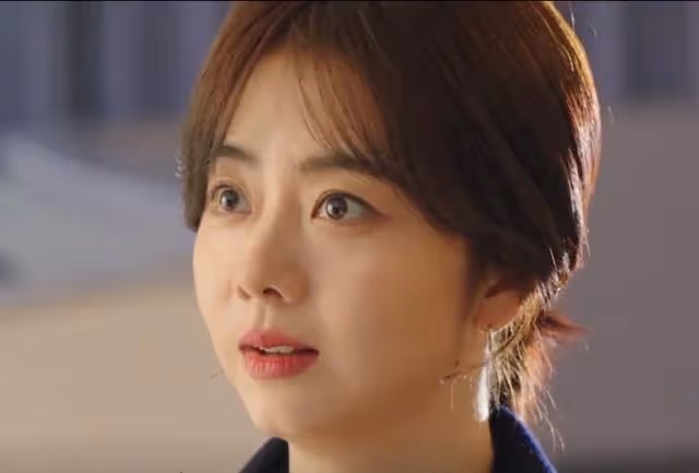 你比星光美麗:劇中溫馨一幕,韓廷紀星再續前緣,生3子羨煞旁人