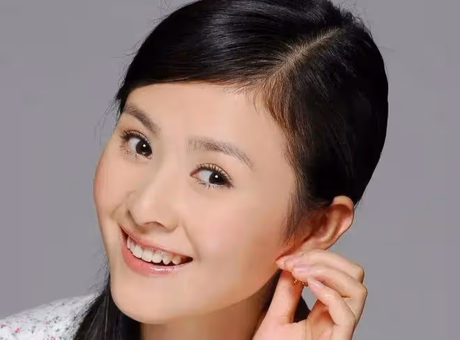 別再嘲沈騰老婆胖了,這5位男星都娶了「胖老婆」,卻個個很寵妻