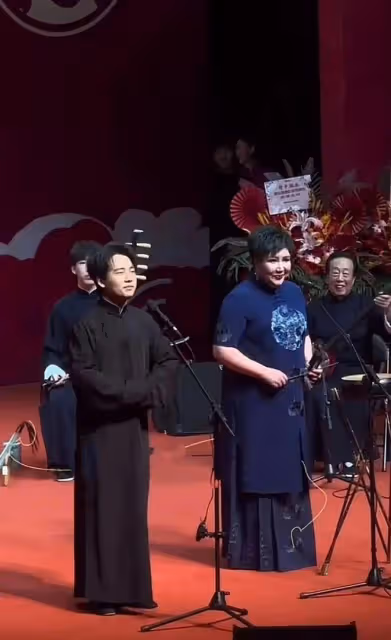 別再嘲沈騰老婆胖了,這5位男星都娶了「胖老婆」,卻個個很寵妻
